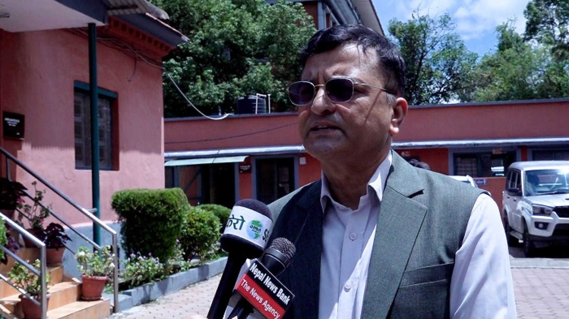 उपसभामुखलाई हटाउने उद्देश्यले सांसदहरूको हस्ताक्षर संकलन गरिएको होइन: सांसद भट्टराई